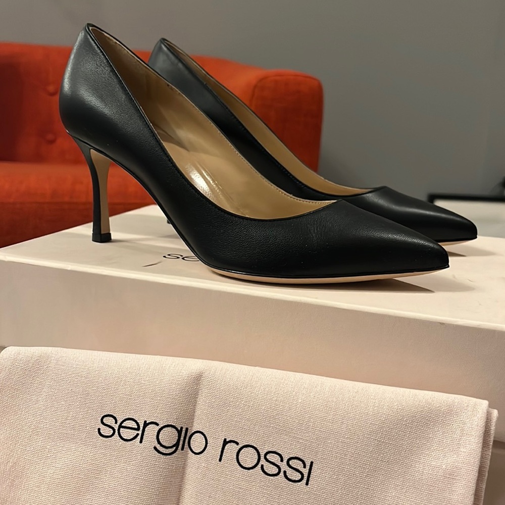 Sergio Rossi black leather pumps